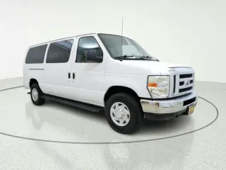2010 Ford E-350 Super Duty