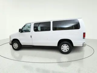 2010 Ford E-350 Super Duty