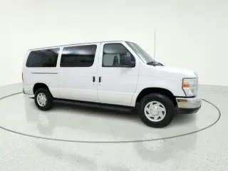 2010 Ford E-350 Super Duty