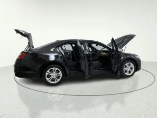 2013 Ford Taurus