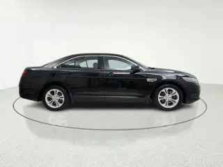 2013 Ford Taurus