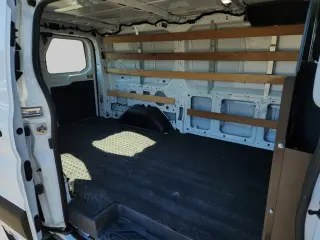 2023 Ford Transit-250 Cargo
