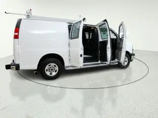 2020 GMC Savana 2500