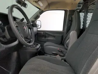 2020 GMC Savana 2500