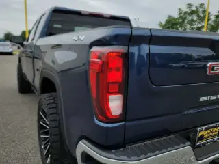 2022 GMC Sierra 1500 Limited
