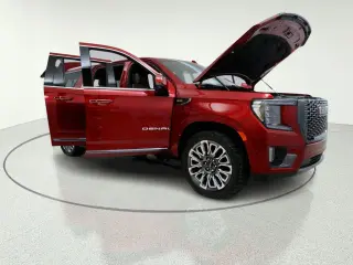 2023 GMC Yukon XL