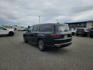 2024 Jeep Wagoneer L