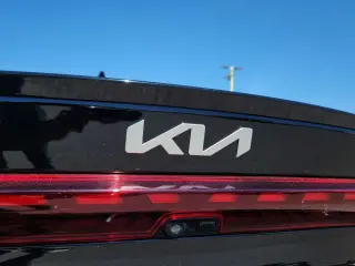 2023 Kia K5