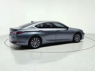 2021 LEXUS ES 300h