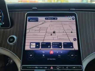 2023 Mercedes-Benz EQS 450