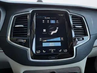 2022 Volvo XC90