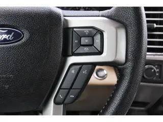 Ford F-150 2016 4x4 Platinum 4dr SuperCrew 5.5 ft. SB