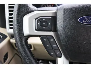 Ford F-150 2016 4x4 Platinum 4dr SuperCrew 5.5 ft. SB
