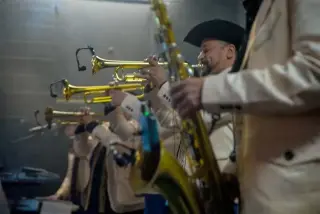 la Banda GM en LA.