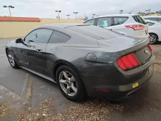 Ford Mustang 2017 V6 2dr Fastback