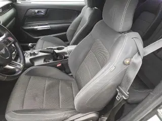 Ford Mustang 2017 V6 2dr Fastback