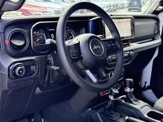 Jeep Wrangler 2025 4x4 Rubicon 4dr SUV