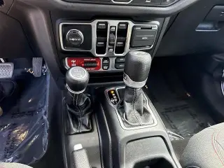Jeep Wrangler 2025 4x4 Rubicon 4dr SUV