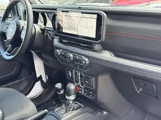 Jeep Wrangler 2025 4x4 Rubicon 4dr SUV