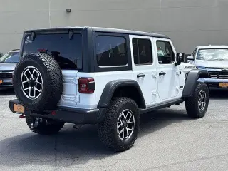 Jeep Wrangler 2025 4x4 Rubicon 4dr SUV