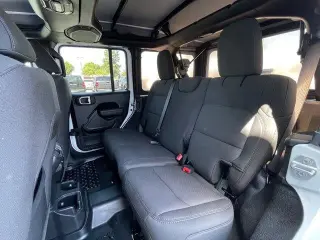 Jeep Wrangler Unlimited 2022 4x4 Sport 4dr SUV