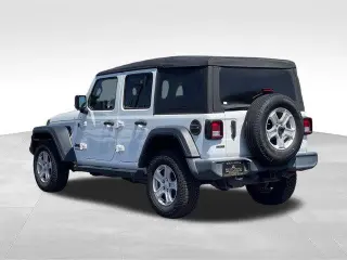 Jeep Wrangler Unlimited 2022 4x4 Sport 4dr SUV