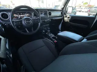 Jeep Wrangler Unlimited 2022 4x4 Sport 4dr SUV