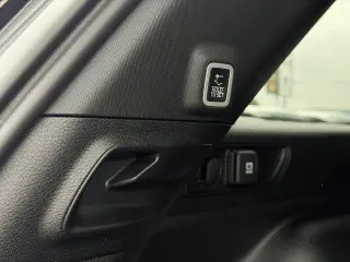 Jeep Grand Cherokee 2025 4x2 Laredo A 4dr SUV