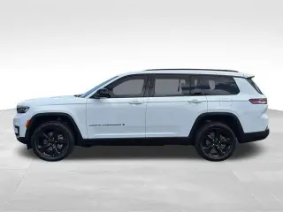 Jeep Grand Cherokee L 2023 4x4 Laredo X 4dr SUV