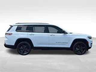 Jeep Grand Cherokee L 2023 4x4 Laredo X 4dr SUV