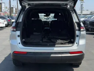 Jeep Grand Cherokee L 2023 4x4 Laredo X 4dr SUV