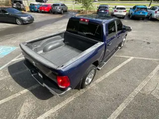 Ram 1500 2015 4x2 Big Horn 4dr Crew Cab 5.5 ft. SB Pickup