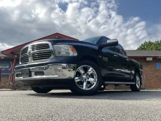 Ram 1500 2015 4x2 Big Horn 4dr Crew Cab 5.5 ft. SB Pickup