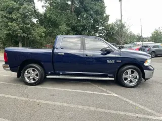 Ram 1500 2015 4x2 Big Horn 4dr Crew Cab 5.5 ft. SB Pickup