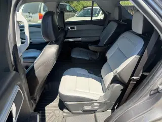 Ford Explorer 2021 AWD XLT 4dr SUV