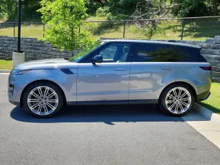 2025 Land Rover Range Rover Sport