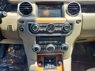2015 Land Rover LR4