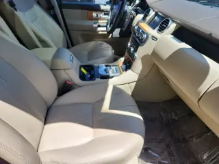2015 Land Rover LR4
