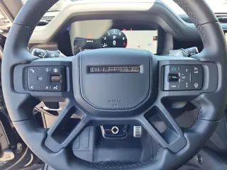 2026 Land Rover Defender 110 Octa Black