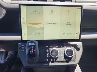 2026 Land Rover Defender 110 Trophy Edition - Keswick