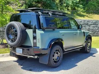 2026 Land Rover Defender 110 Trophy Edition - Keswick