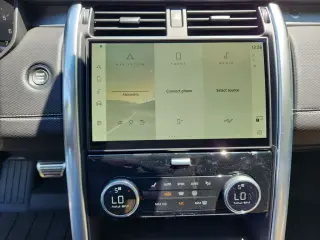 2026 Land Rover Discovery