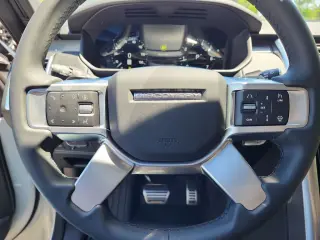 2026 Land Rover Discovery