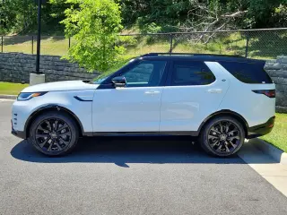 2026 Land Rover Discovery
