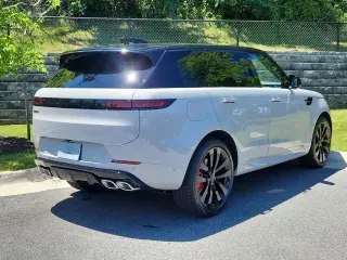 2026 Land Rover Range Rover Sport
