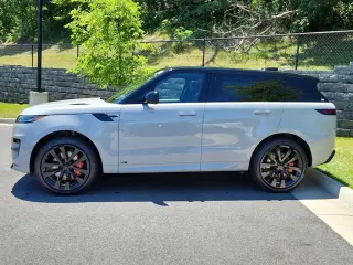 2026 Land Rover Range Rover Sport