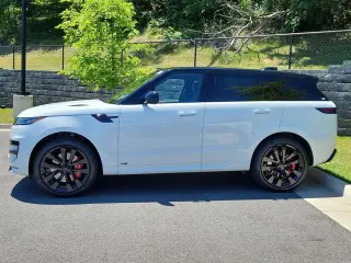 2026 Land Rover Range Rover Sport
