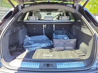 2026 Land Rover Range Rover Velar
