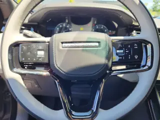 2026 Land Rover Range Rover Velar