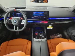 2027 BMW M5